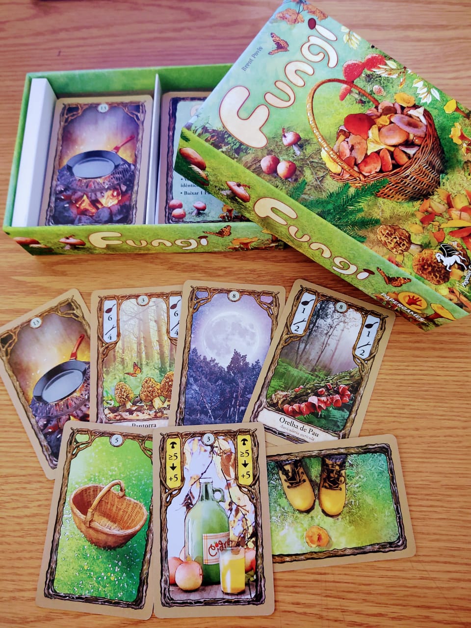 Um jogo de cartas diferente. Conheça FUNGI! - Na Rua Tem